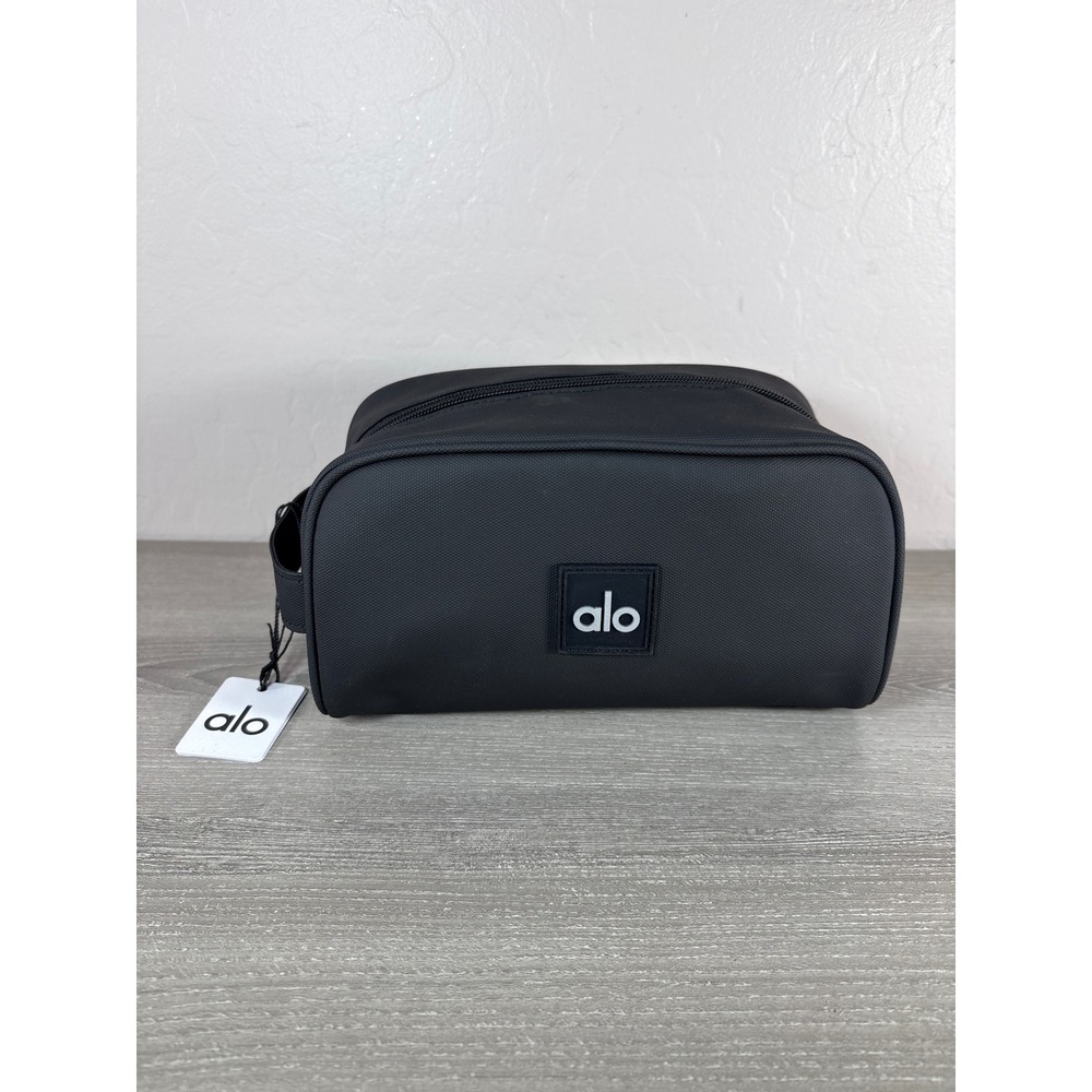 Alo Yoga Black Toiletry Kit Travel Bag Nylon Zip Organizer New With Tags